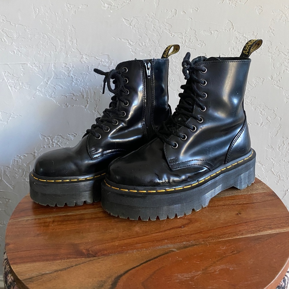 Dr. Marten’s Jadon Boot - Black Smooth Leather Platforms - Women’s Size 8
